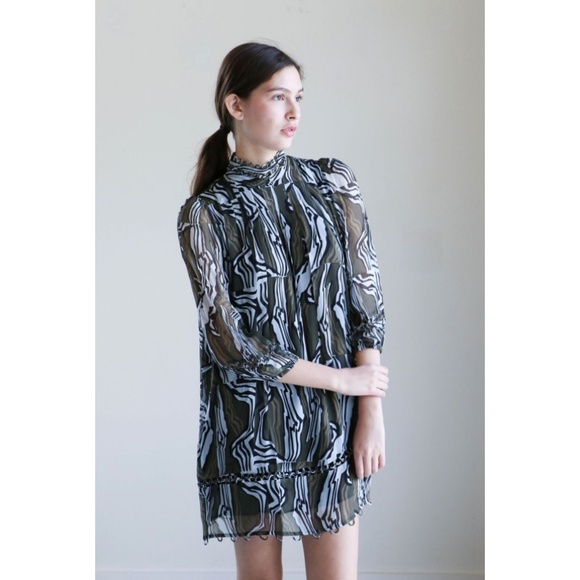 Apiece Apart La Sierra Dress in Wild Earth - Picture 16 of 16